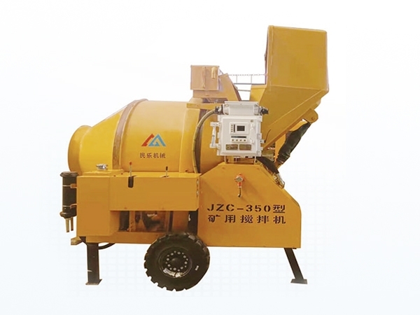 礦用濕噴臺(tái)車(chē)，礦用混凝土泵，礦用攪拌機(jī)發(fā)貨